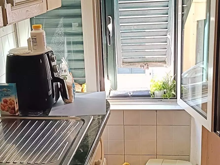 Immagine 9 di Terratetto in vendita  a Pisa