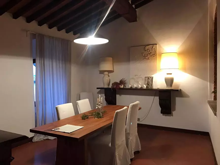 Immagine 8 di Appartamento in vendita  a Siena