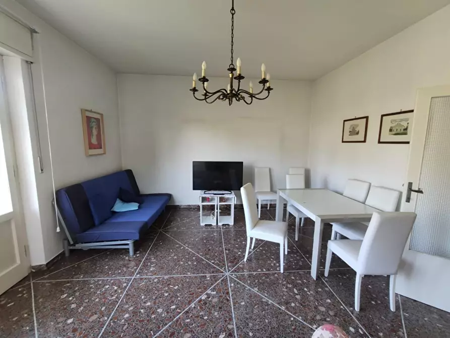 Immagine 1 di Casa bifamiliare in vendita  a Pisa