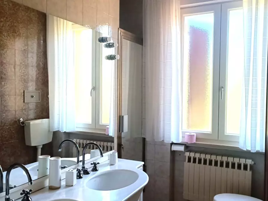 Immagine 21 di Casa indipendente in vendita  a Barga