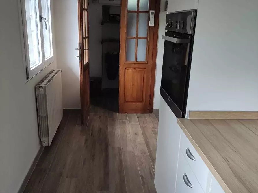 Immagine 4 di Casa indipendente in vendita  a Massa