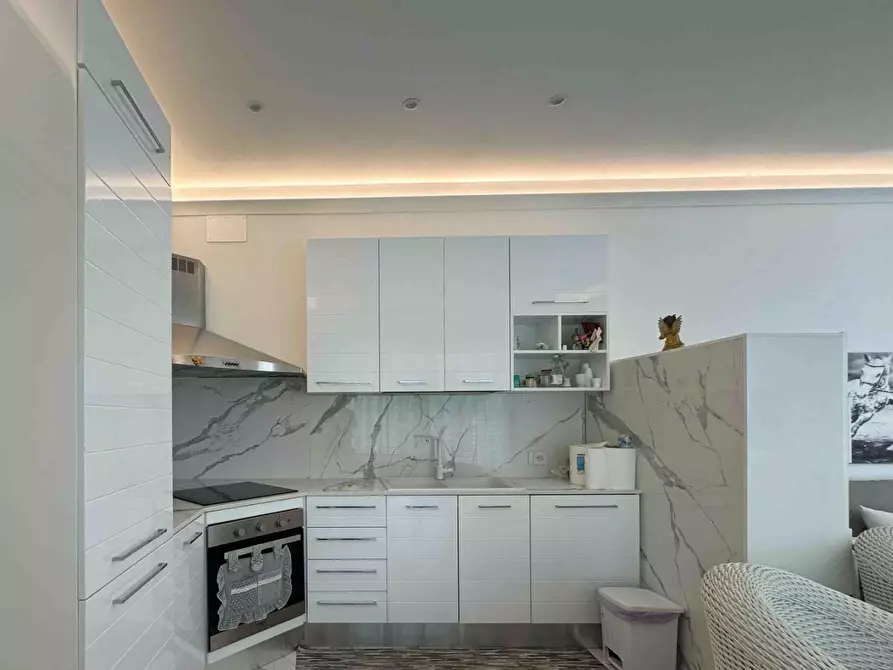 Immagine 12 di Casa bifamiliare in vendita  a Pietrasanta