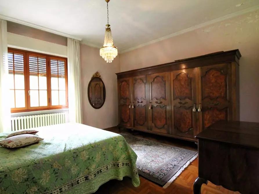 Immagine 20 di Villa in vendita  a Capannori