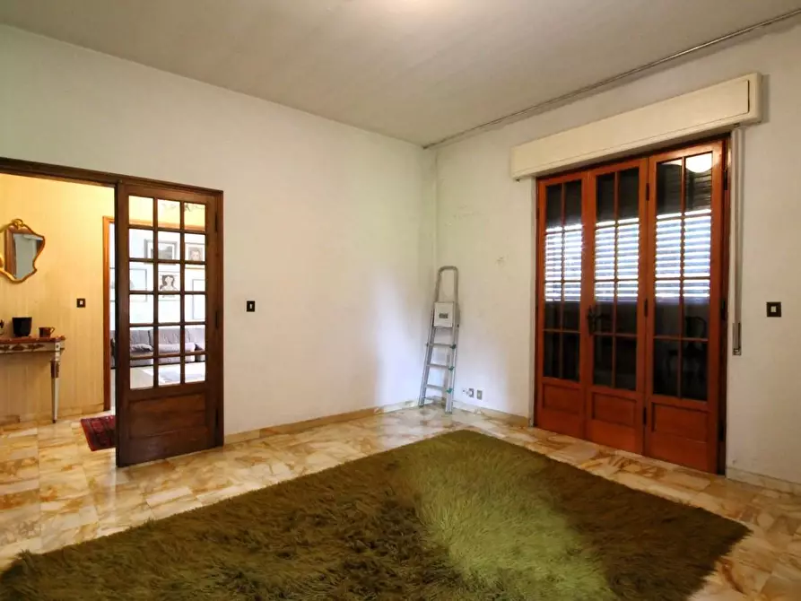 Immagine 17 di Villa in vendita  a Capannori