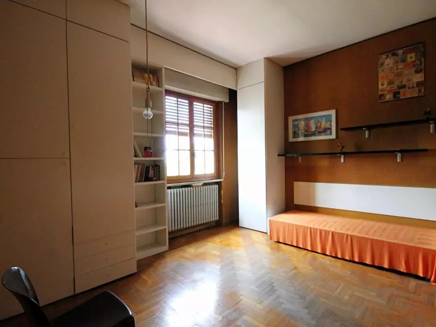 Immagine 23 di Villa in vendita  a Capannori