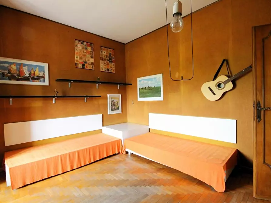 Immagine 24 di Villa in vendita  a Capannori