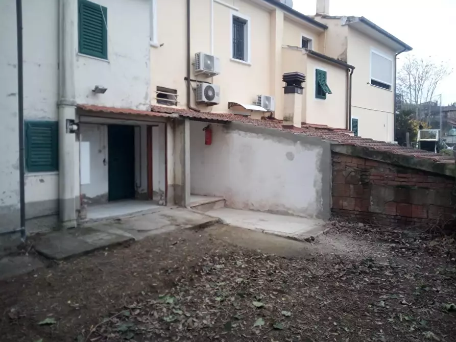 Immagine 43 di Terratetto in vendita  a Peccioli