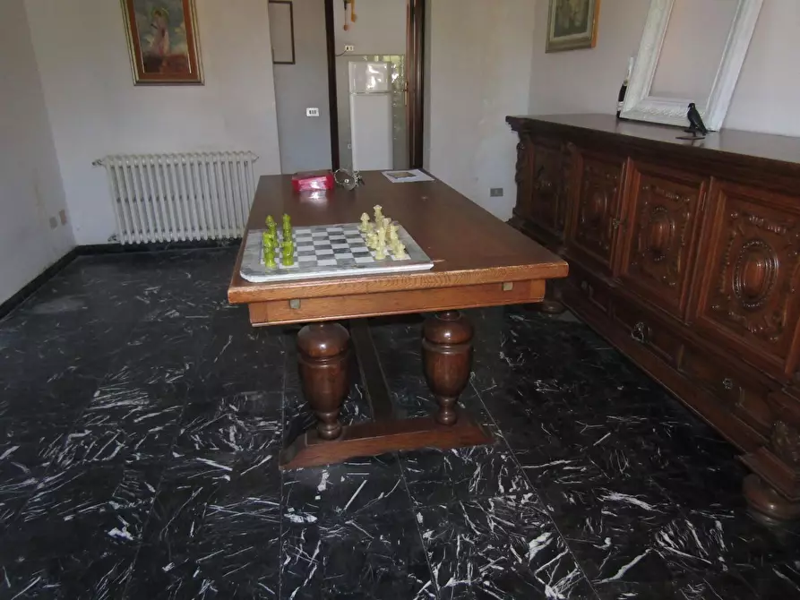 Immagine 12 di Casa bifamiliare in vendita  a Carrara