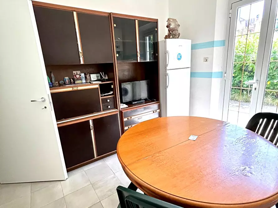 Immagine 12 di Villa in vendita  a Ponsacco