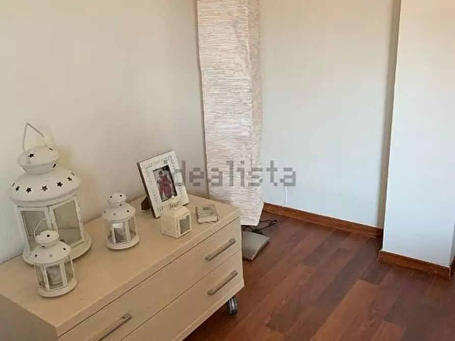 Immagine 17 di Appartamento in vendita  a Carrara