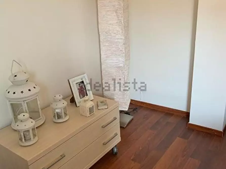 Immagine 19 di Appartamento in vendita  a Carrara