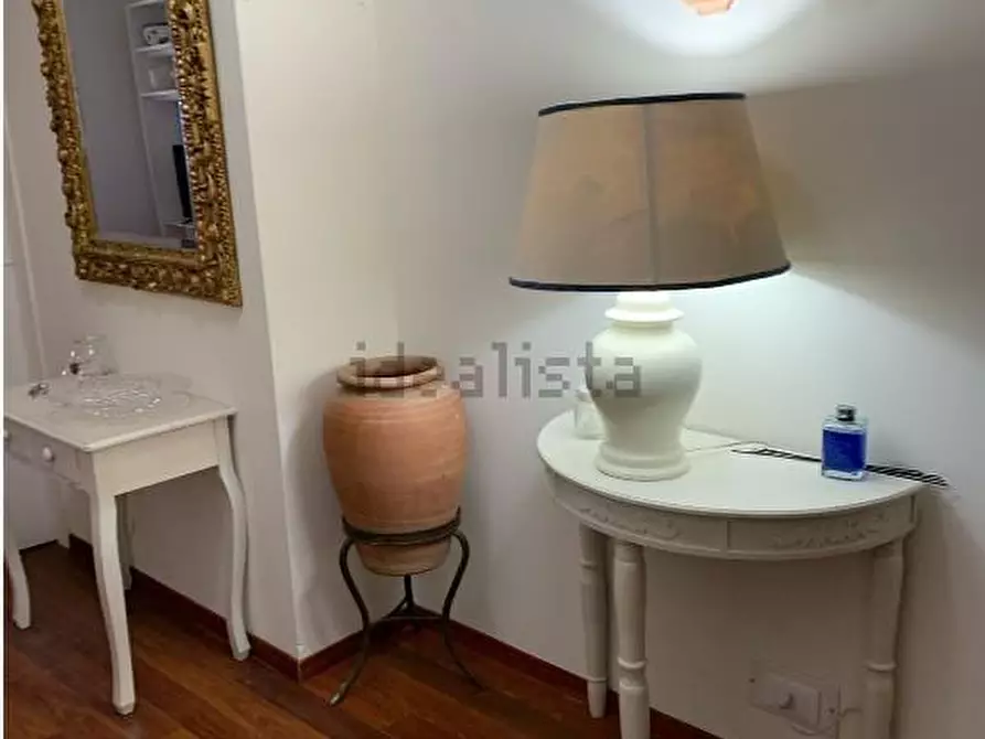 Immagine 3 di Appartamento in vendita  a Carrara