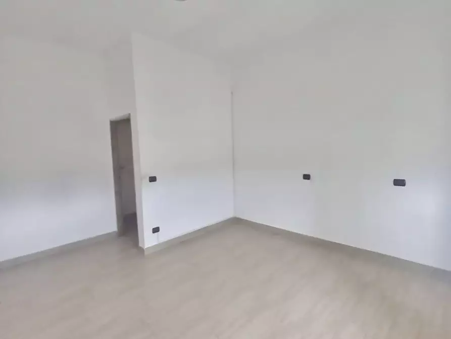 Immagine 17 di Appartamento in vendita  a Castelfiorentino