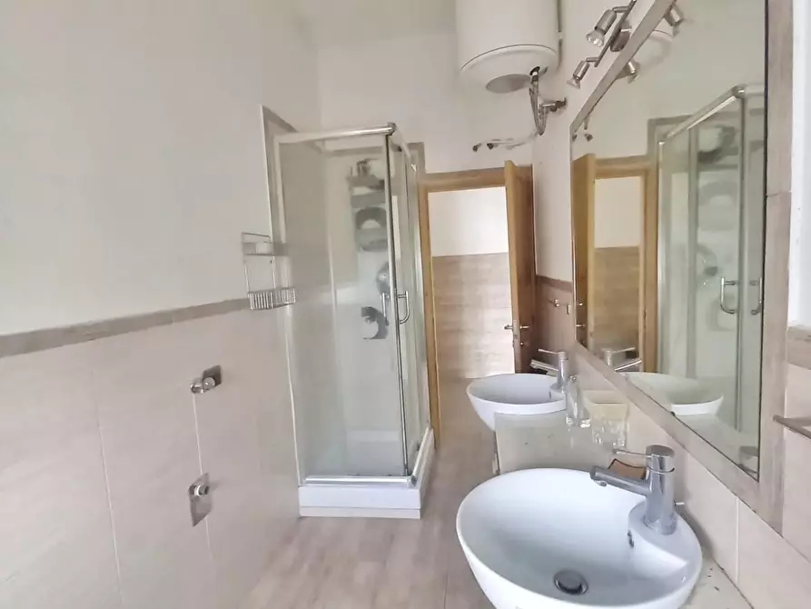 Immagine 21 di Appartamento in vendita  a Castelfiorentino