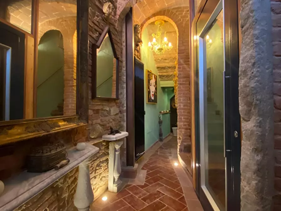 Immagine 29 di Terratetto in vendita  a Casciana Terme Lari