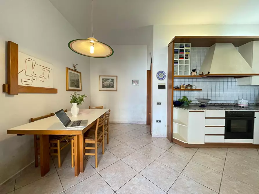 Immagine 11 di Appartamento in vendita  a Empoli