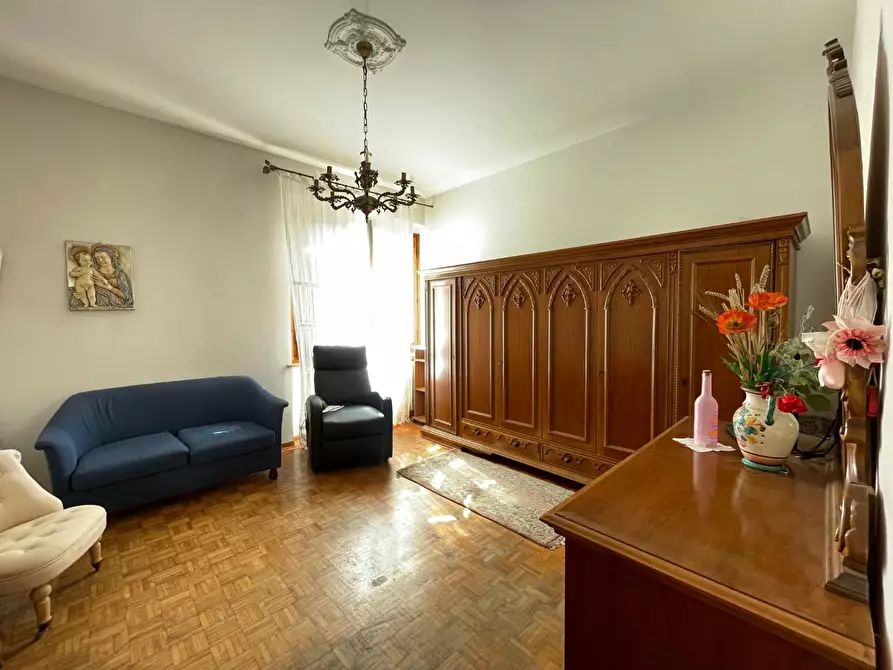 Immagine 15 di Appartamento in vendita  a Empoli