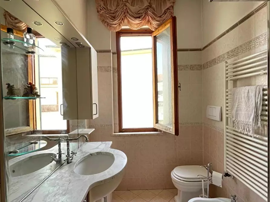 Immagine 22 di Appartamento in vendita  a Empoli