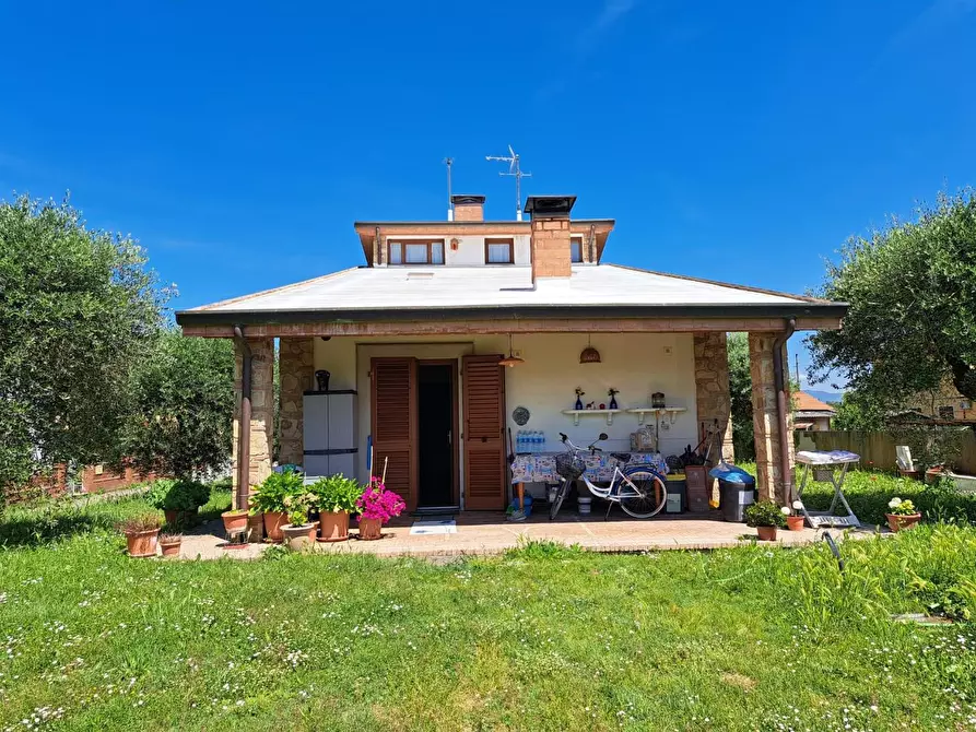 Immagine 9 di Casa indipendente in vendita  a Cerreto Guidi