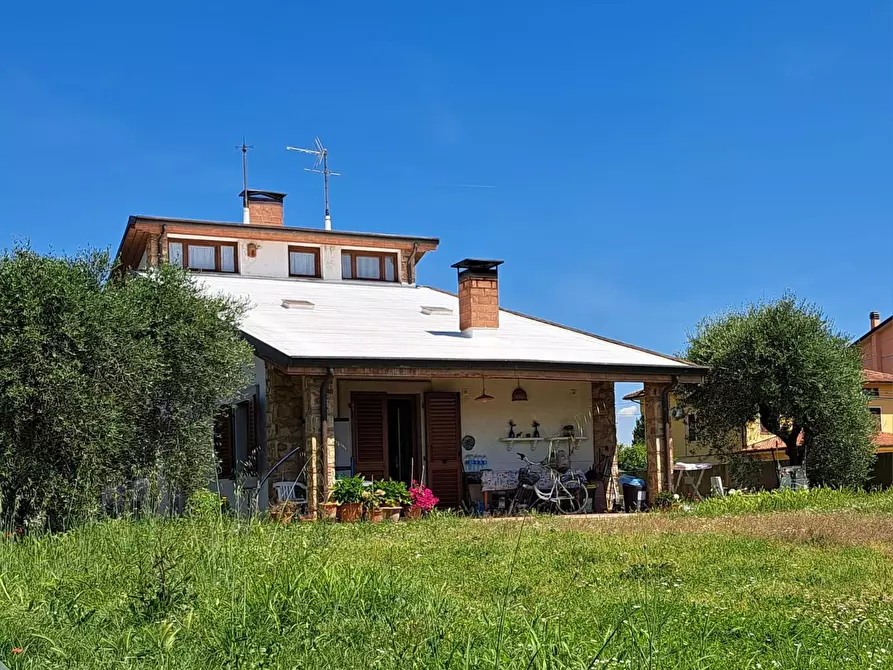 Immagine 2 di Casa indipendente in vendita  a Cerreto Guidi