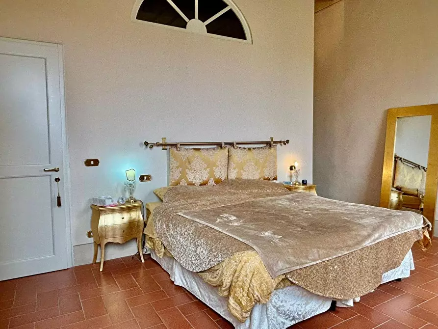 Immagine 23 di Appartamento in vendita  a Terricciola