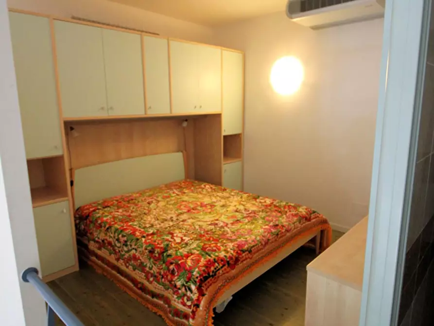 Immagine 28 di Appartamento in vendita  a Pisa