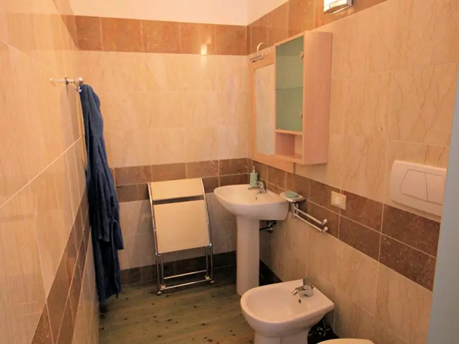 Immagine 30 di Appartamento in vendita  a Pisa