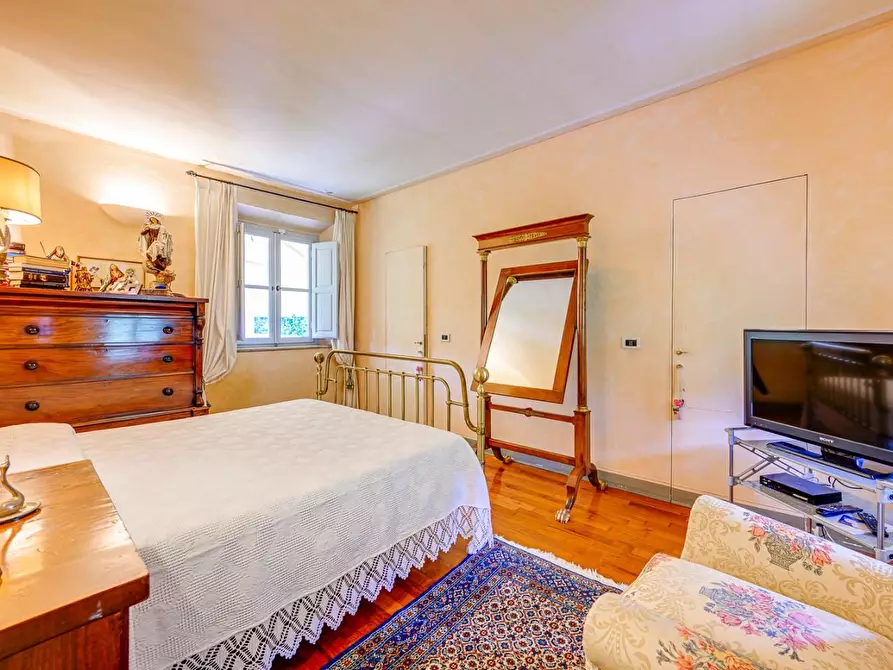 Immagine 35 di Villa in vendita  a San Giuliano Terme