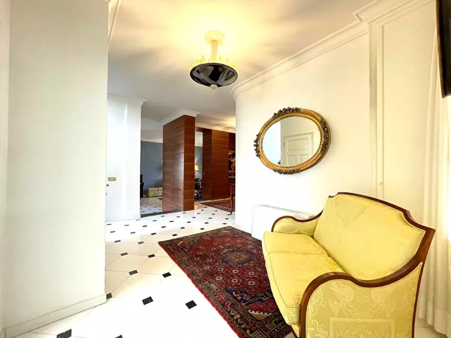 Immagine 3 di Villa in vendita  a Montelupo Fiorentino