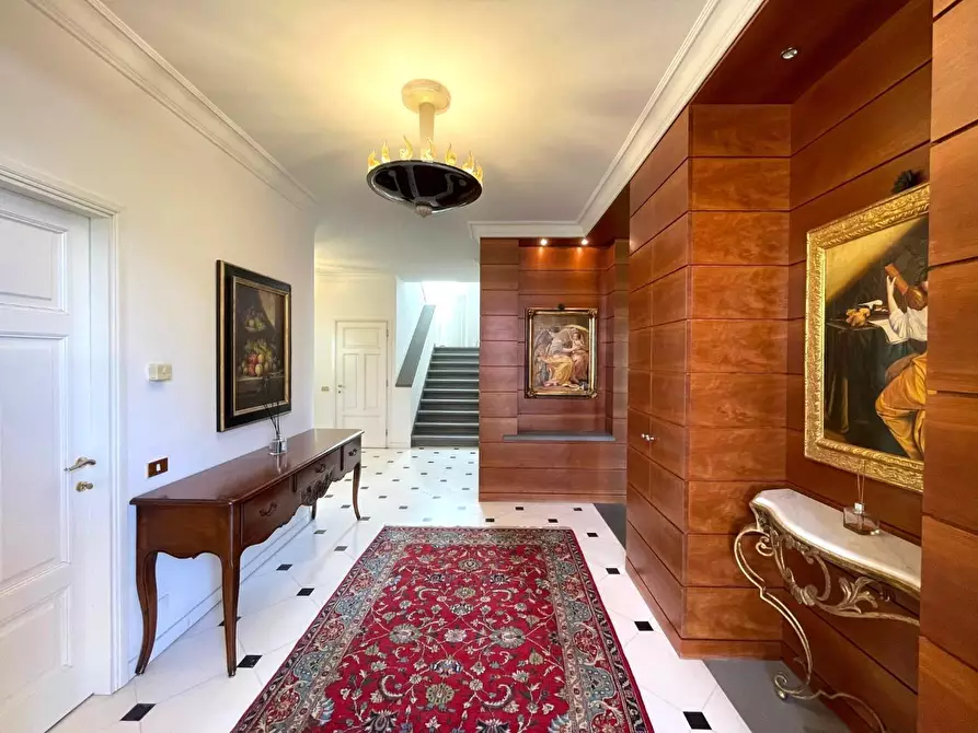 Immagine 4 di Villa in vendita  a Montelupo Fiorentino