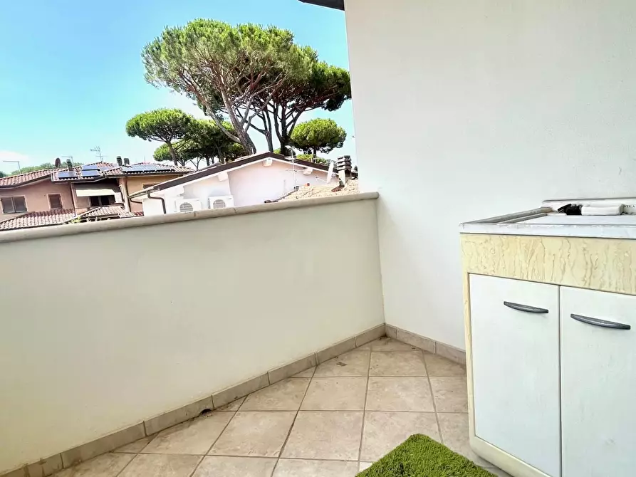 Immagine 26 di Villa in vendita  a Pietrasanta