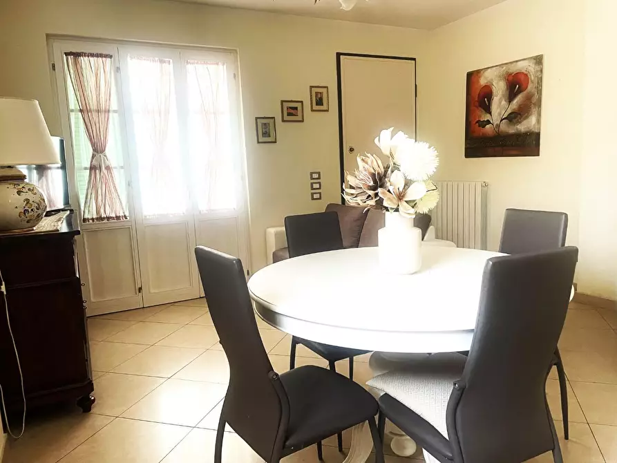 Immagine 5 di Villa in vendita  a Pietrasanta