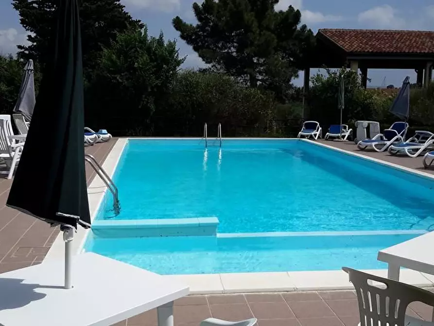 Immagine 1 di Casa colonica in vendita  a Grosseto