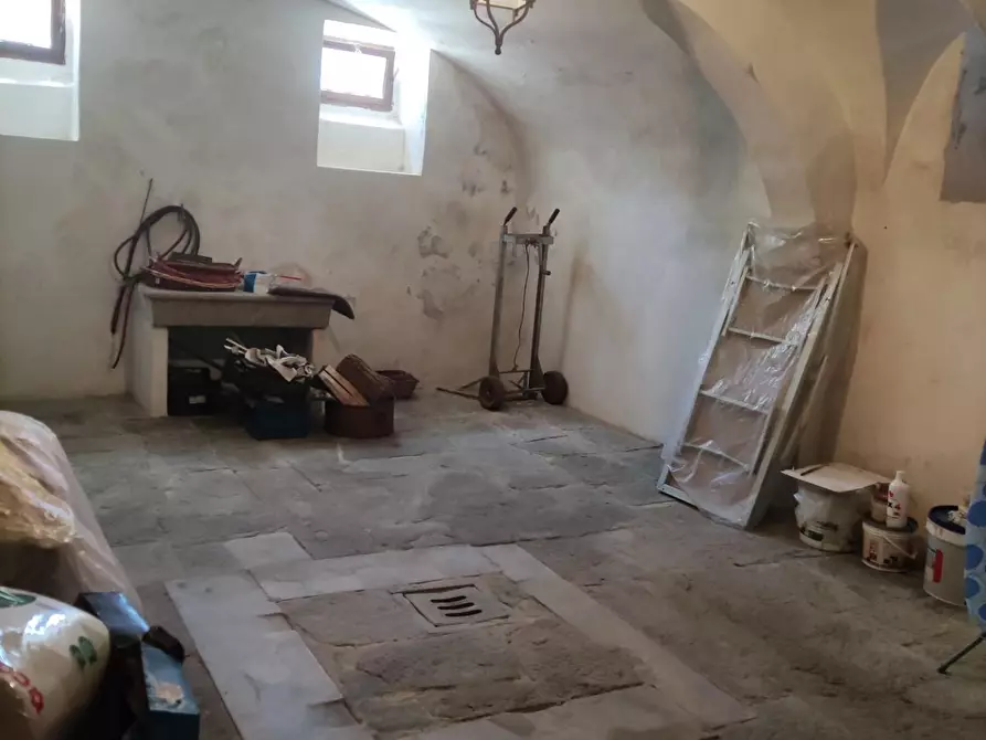 Immagine 31 di Villa in vendita  a Carrara