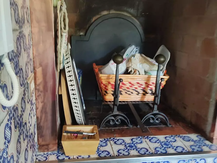 Immagine 24 di Villa in vendita  a Carrara