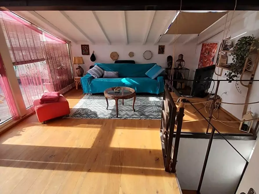 Immagine 27 di Appartamento in vendita  a Livorno