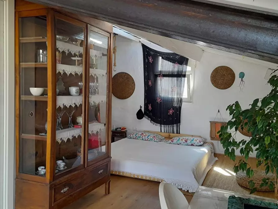 Immagine 6 di Appartamento in vendita  a Livorno