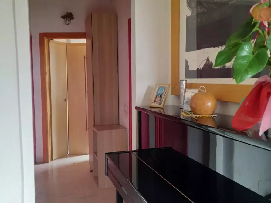 Immagine 15 di Appartamento in vendita  a Livorno