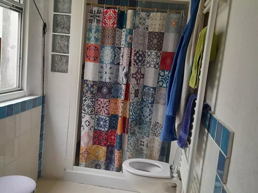 Immagine 13 di Appartamento in vendita  a Livorno