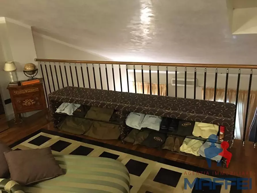 Immagine 14 di Appartamento in vendita  a Viareggio