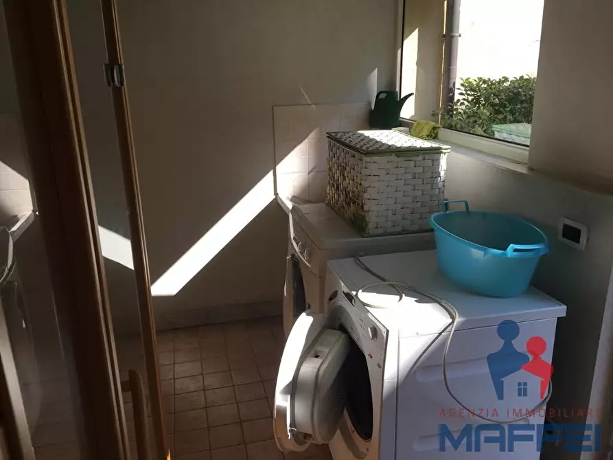 Immagine 5 di Appartamento in vendita  a Viareggio