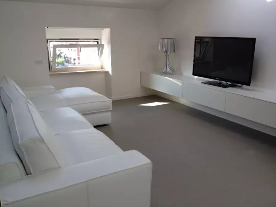 Immagine 13 di Appartamento in vendita  a Forte Dei Marmi