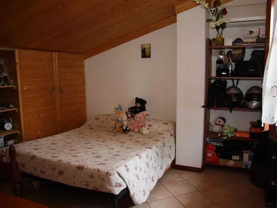 Immagine 1 di Casa semindipendente in vendita  a Viareggio