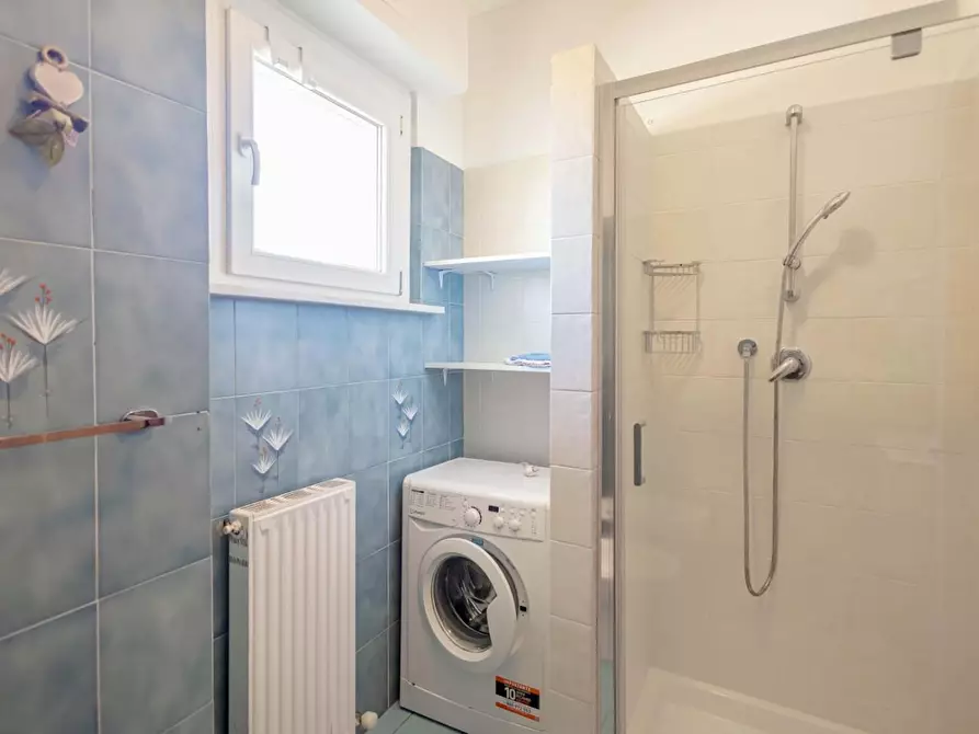 Immagine 14 di Appartamento in vendita  a Ortonovo