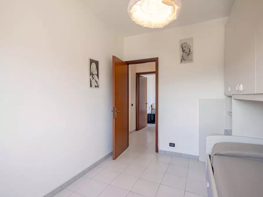 Immagine 18 di Appartamento in vendita  a Ortonovo