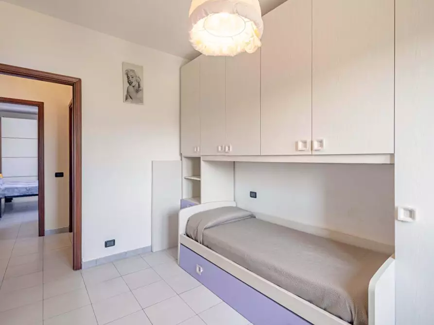 Immagine 17 di Appartamento in vendita  a Ortonovo