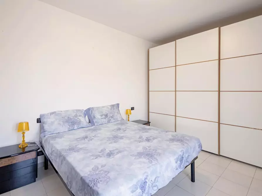 Immagine 11 di Appartamento in vendita  a Ortonovo