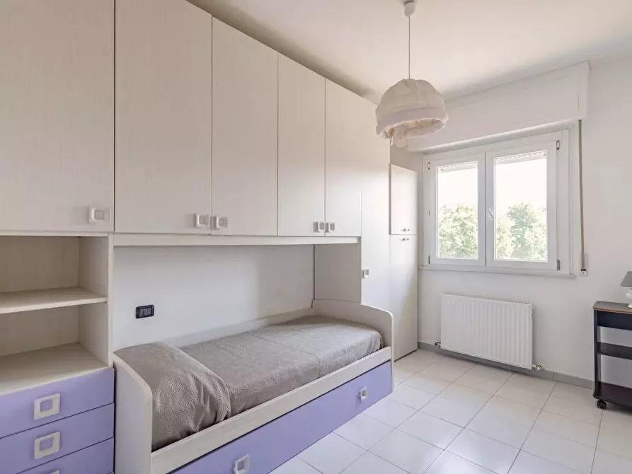 Immagine 16 di Appartamento in vendita  a Ortonovo