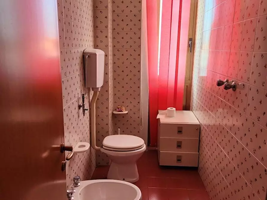 Immagine 3 di Ufficio in affitto  a Santa Croce Sull'arno