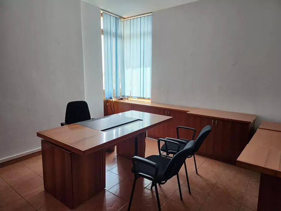 Immagine 7 di Ufficio in affitto  a Santa Croce Sull'arno